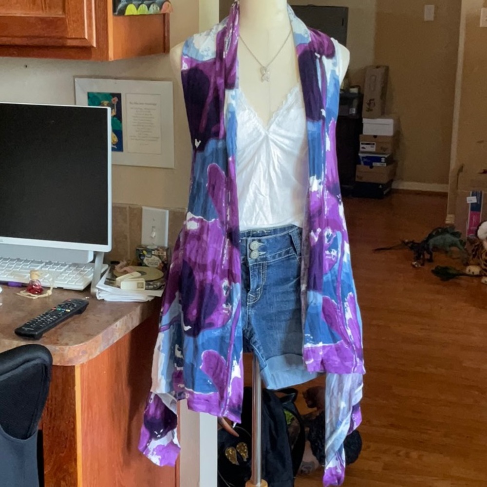 Calessa Blue & Purple Vest Size S, Preowned